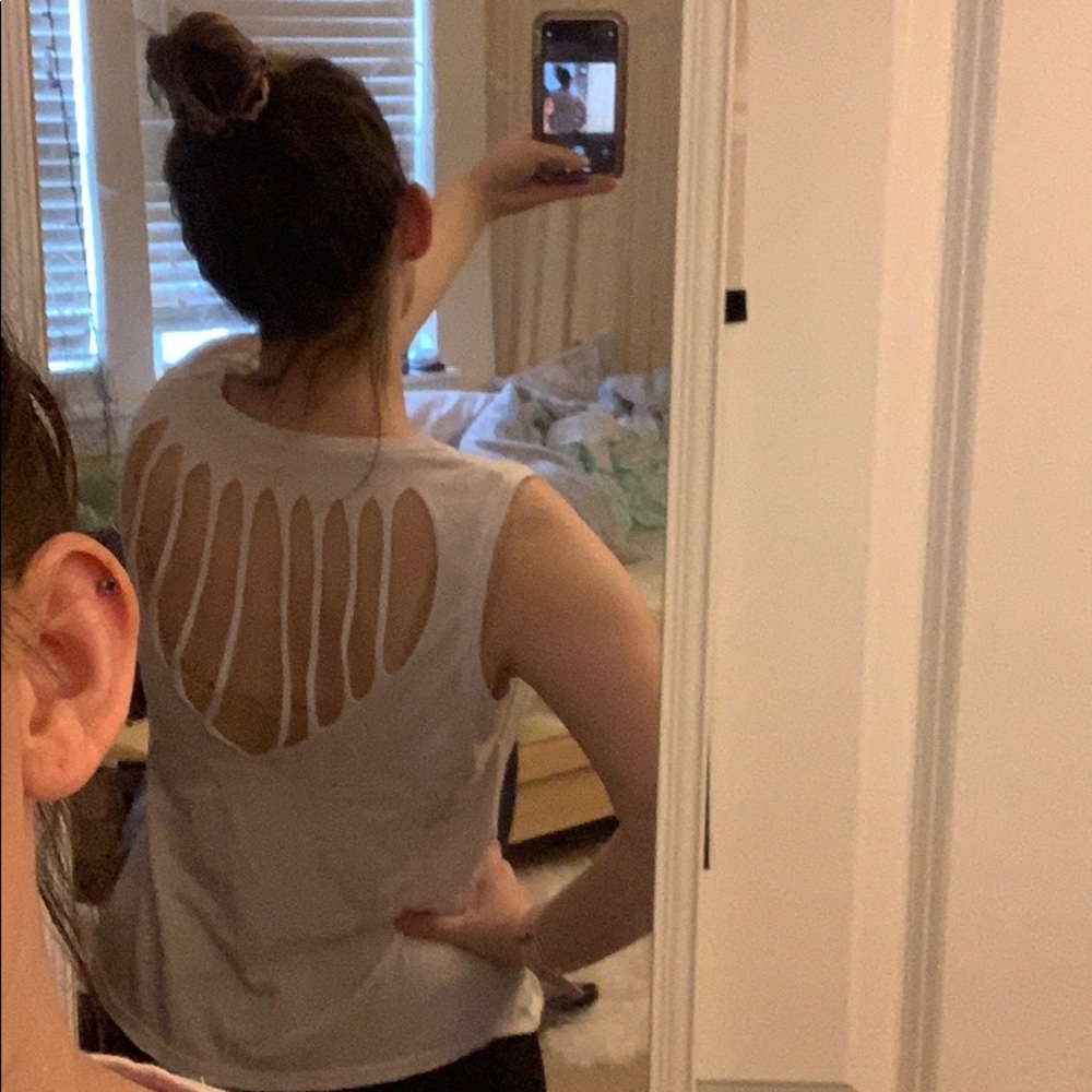 DISNEY BUZZ LIGHTYEAR TANK - Picture 5 of 5